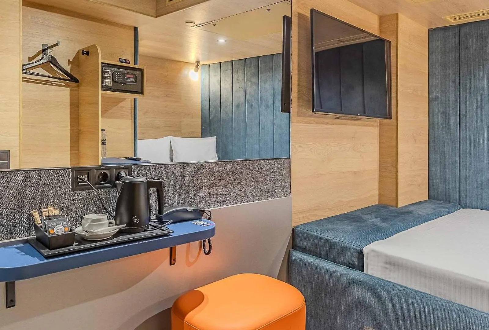 Iq Hotel Kijów