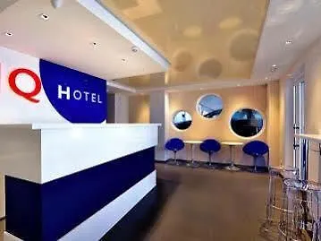 Iq Hotel Kijów 3*,