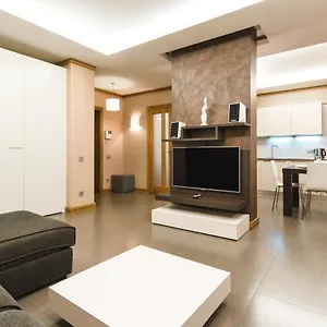 13а Holosiivska Street Апартаменты