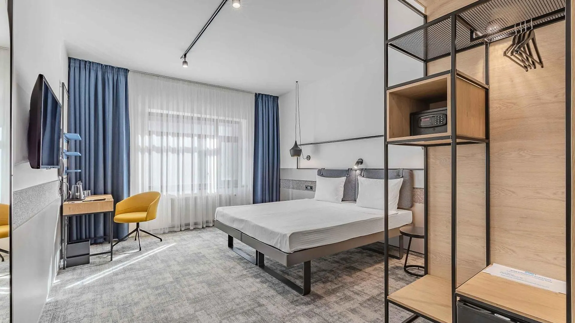 Iq Hotel Kyiv 3*,  Ukraine