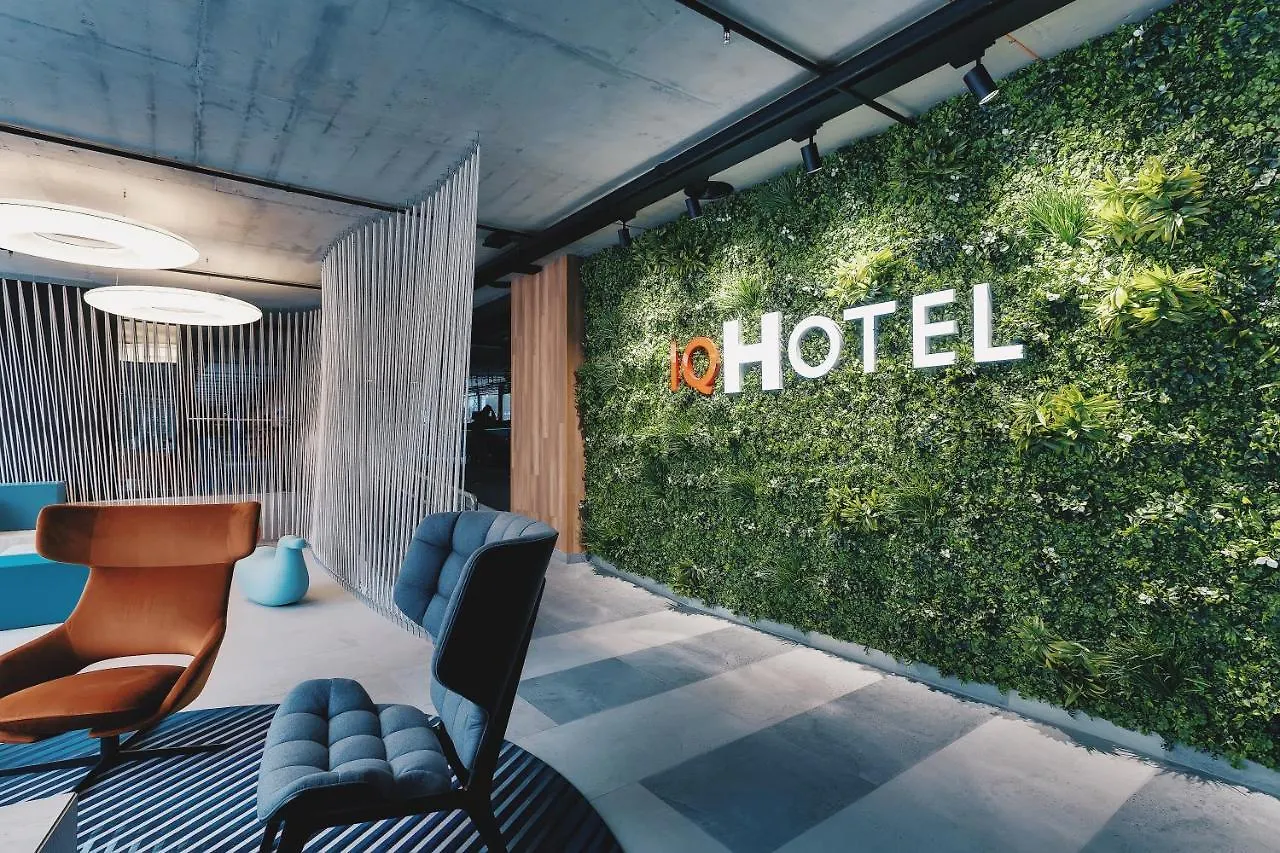 Iq Hotel Kyiv 3*,